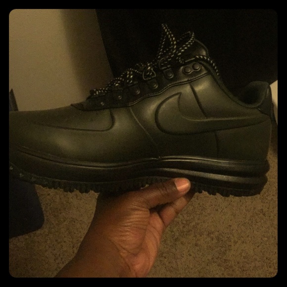 black air force boots